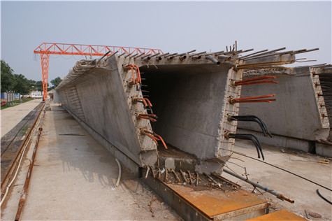 河南钢模板厂家生产的箱梁钢模板优点