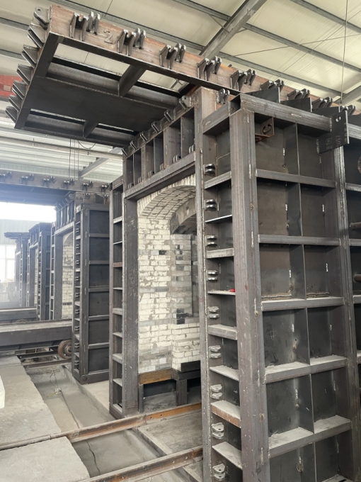 专业电窑炉钢模板，为耐火砖生产保驾护航